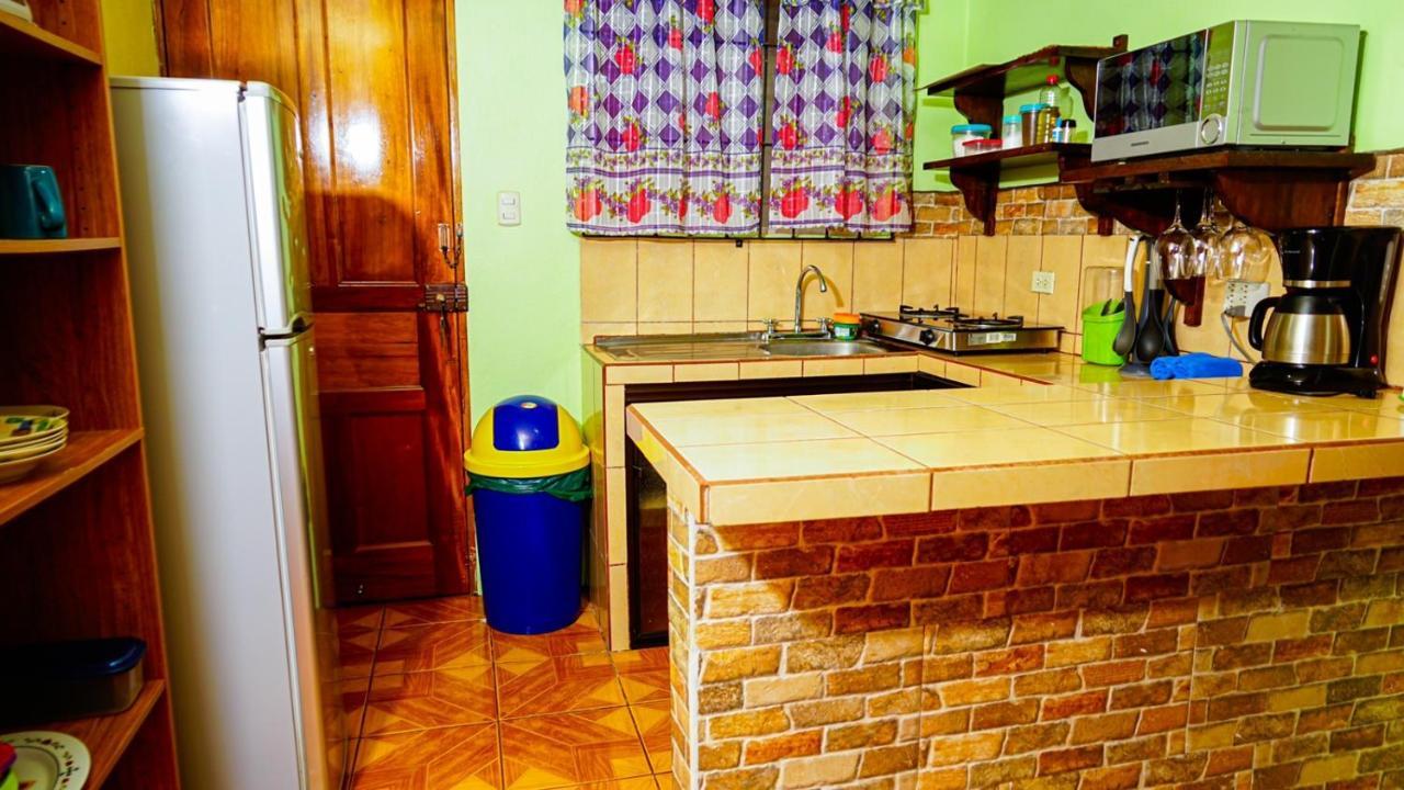 Cabinas Colibri Ла Фортуна Экстерьер фото